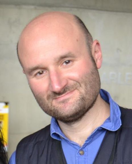 Misha Kachman Headshot