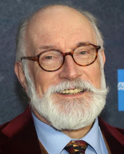 Simon Jones Headshot