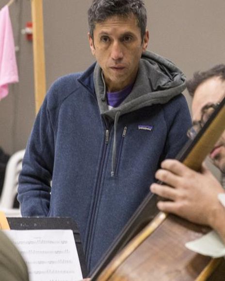 Hector Buitrago Headshot