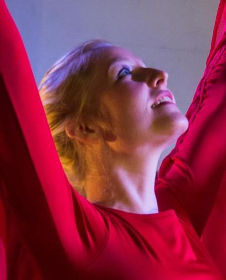 Ingrid Larson Headshot