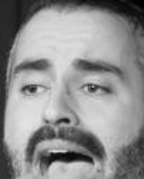 Alex Mohajer Headshot