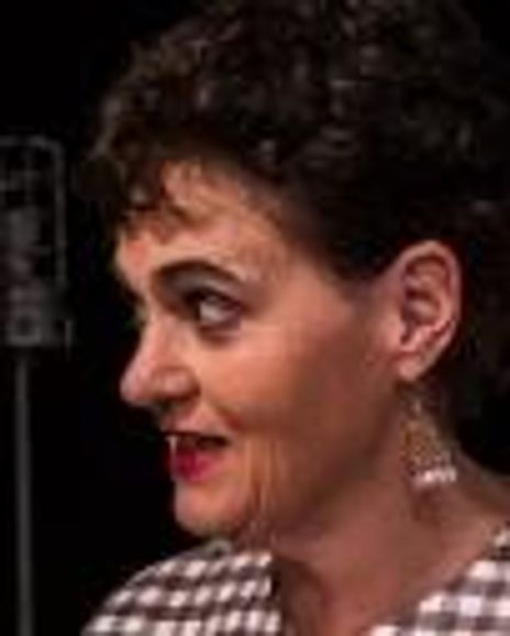 Neice Packer Headshot