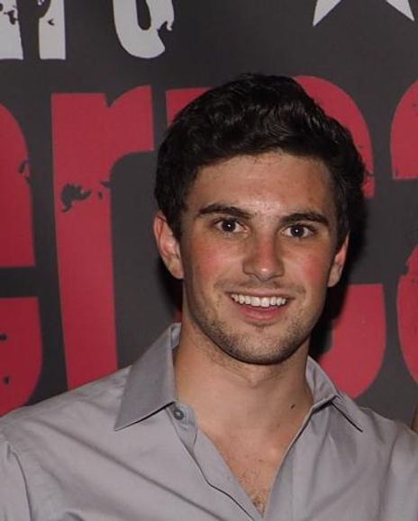 Juan Caballer Headshot