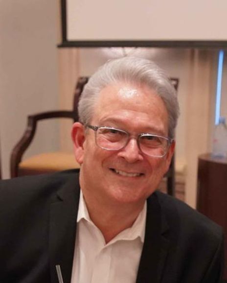 Scott Courant Headshot