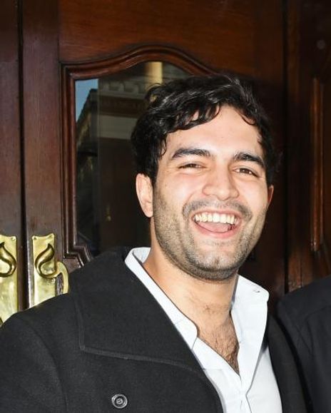 Charlie De Melo Headshot