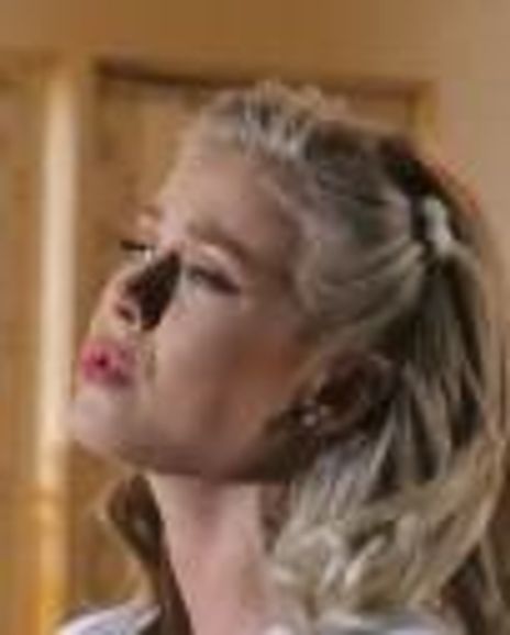 Juliane Hough Headshot