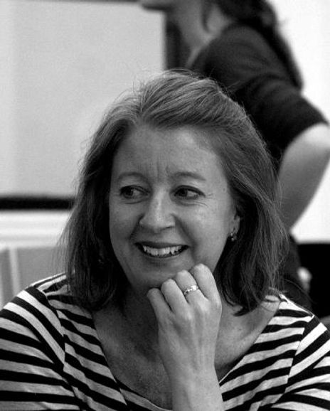 Emilie Collyer Headshot