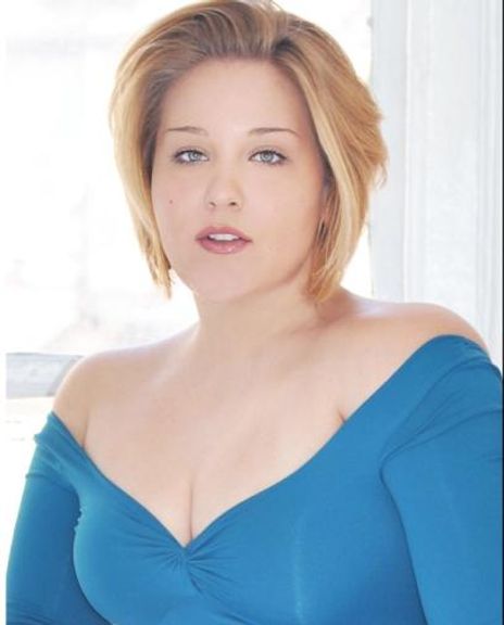 Katie Merrick Finan Headshot