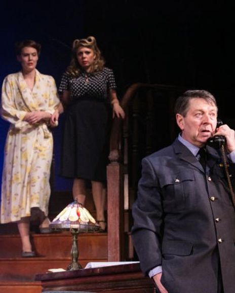 Polly Hughes Headshot