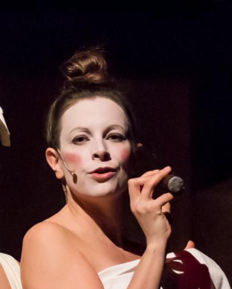 Tracey Power Headshot