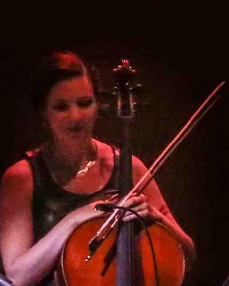 Elanor Norton Headshot