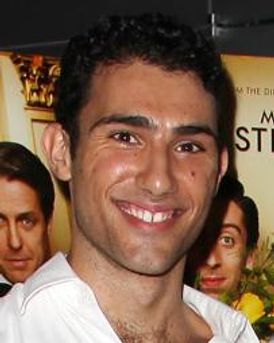 Dimitri Kleioris Headshot