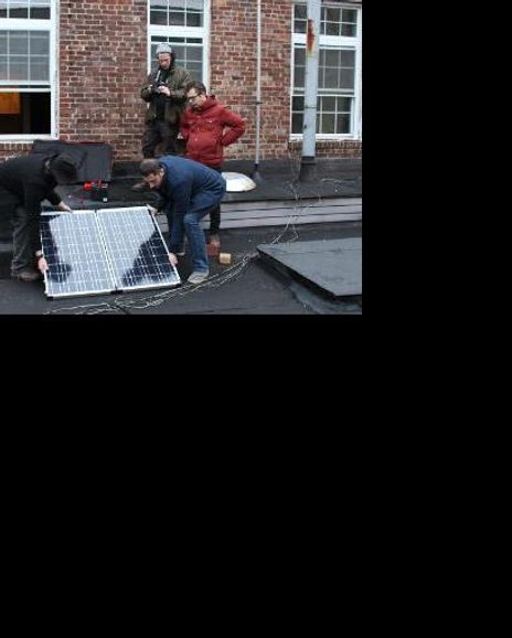 Simon Adinia Hanukai Headshot