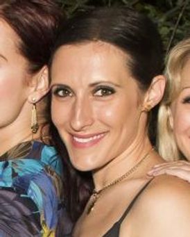 Lucinda Lawrence Headshot