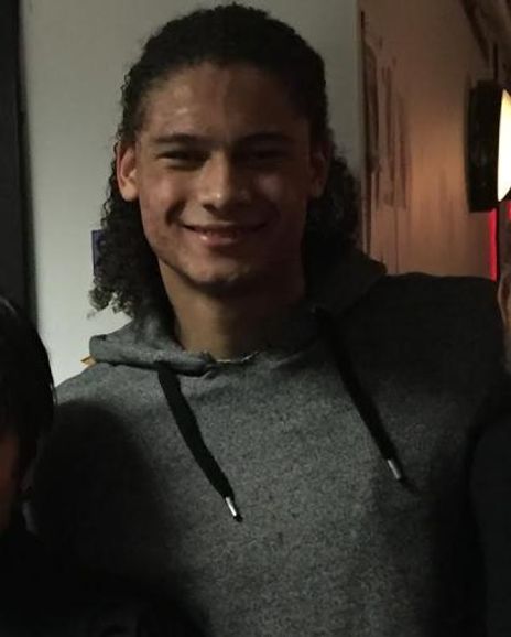 Leo Manazari Headshot