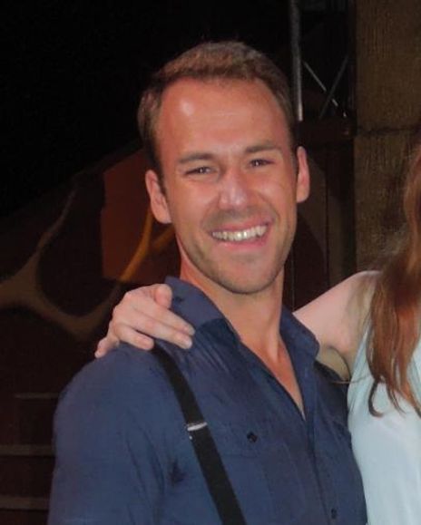 Tony Carter Headshot