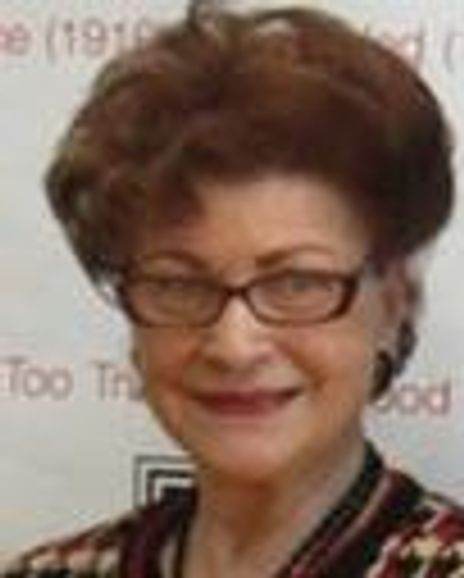 Polly Guerin Headshot