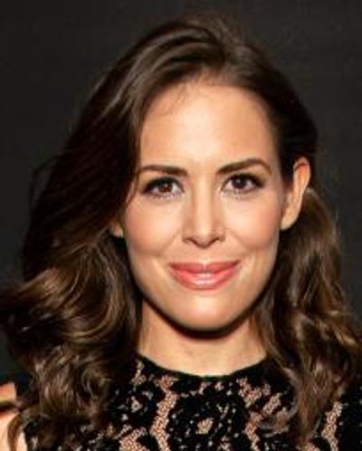 Samantha Thomas Headshot