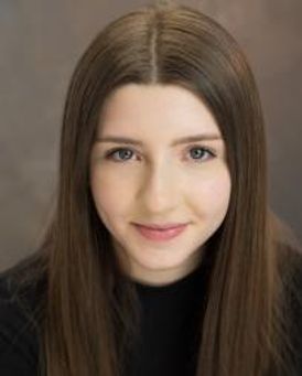 Isabelle Burnham Headshot