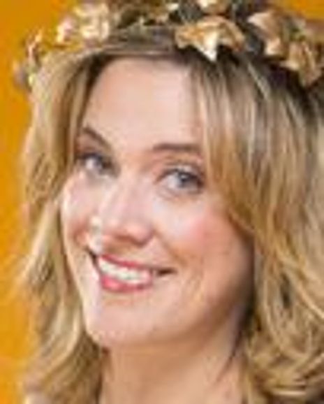 Elise Youssef Headshot