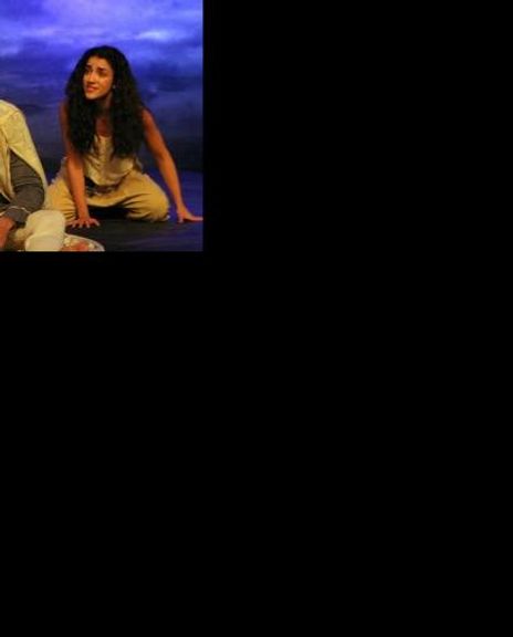 Mimi Davila Headshot