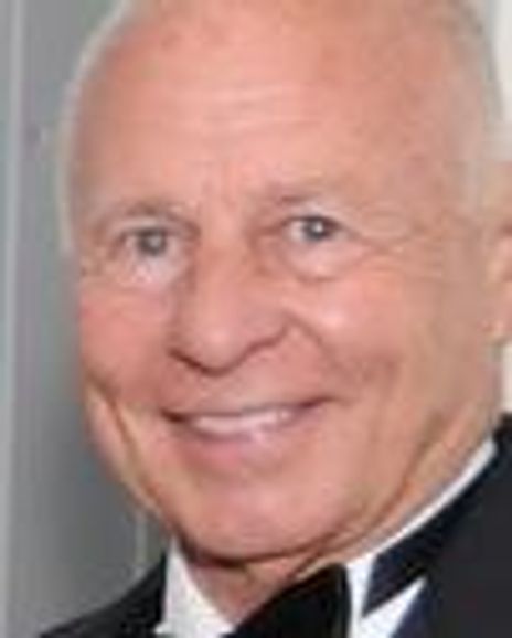 Thomas Girard Headshot