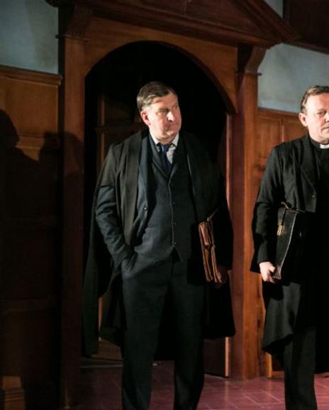 Simon Shakleton Headshot