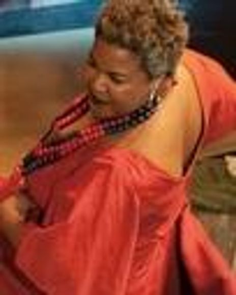 Carline Zamar Headshot