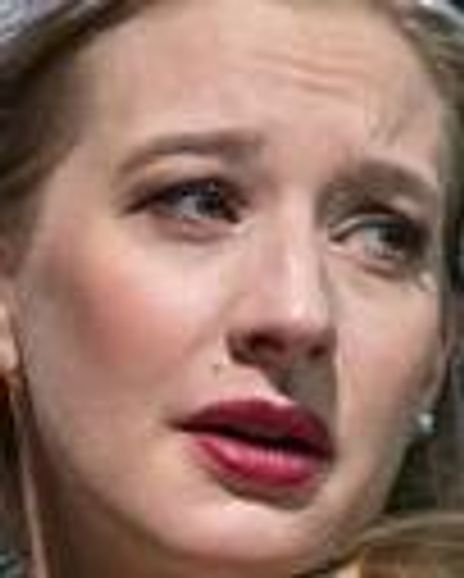 Bethany Jillard Headshot