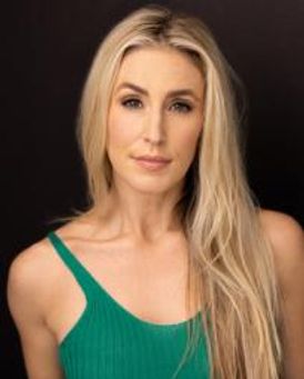 Jennifer Wolfe Headshot