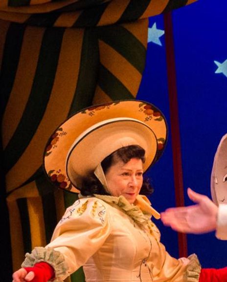 Vickielee Wohlbach Headshot