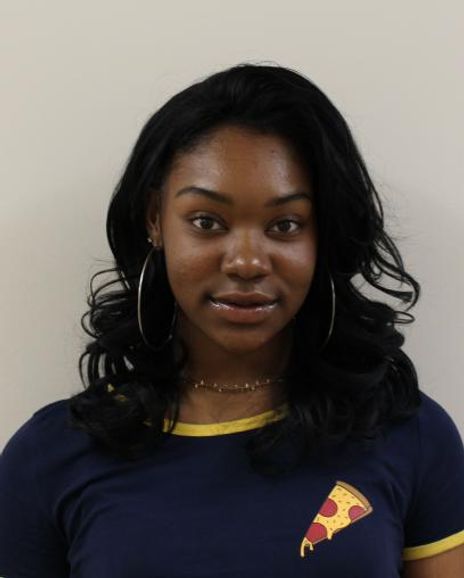 Aryana Williams Headshot