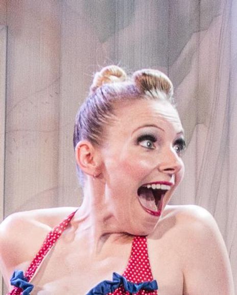 Eileen Earnest Headshot