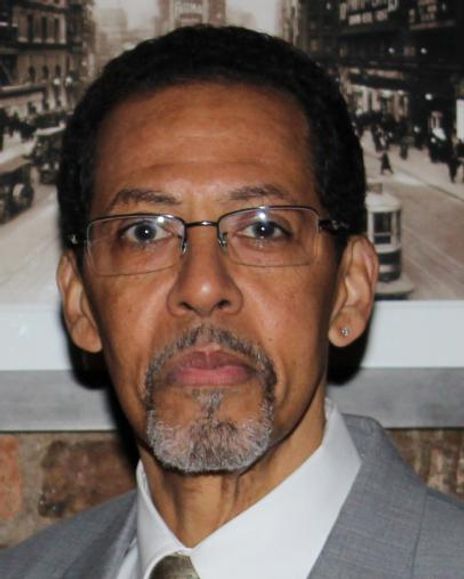 Peter Jay Ferdandez Headshot