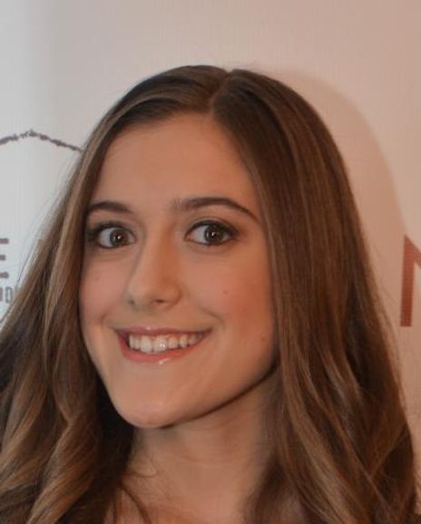 Karlee Roberts Headshot