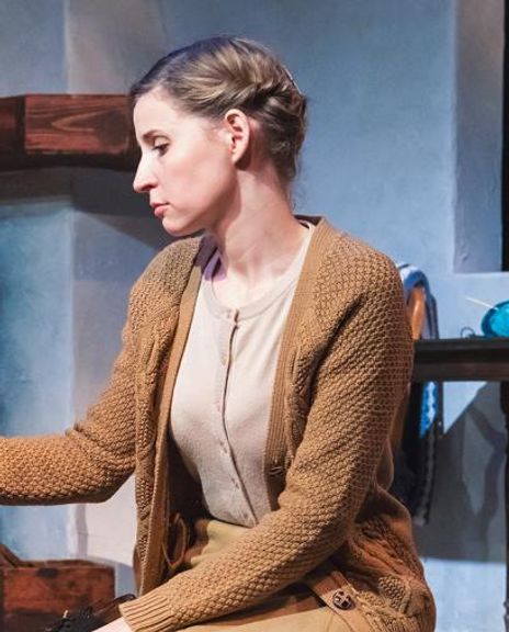 Ann Marie Wilding Headshot