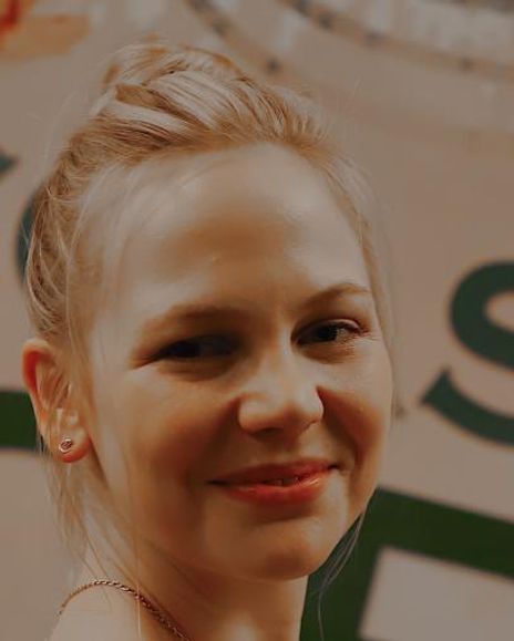 Adelaide Clemens Headshot