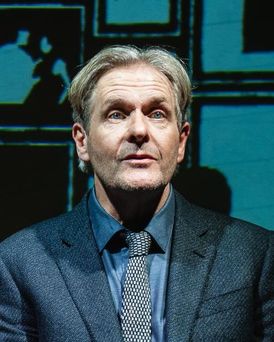 Rebecca Johnson Headshot