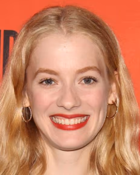 Tess Frazer Headshot