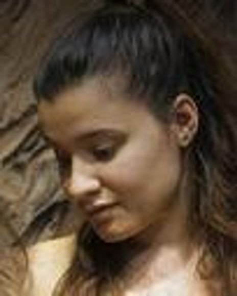 Rachel Lemos Headshot