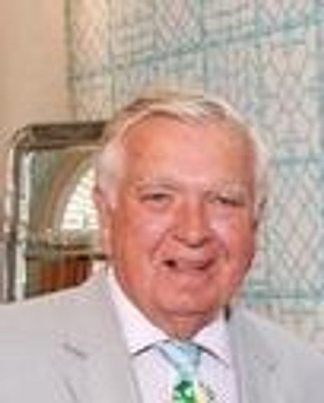 Carleton Varney Headshot