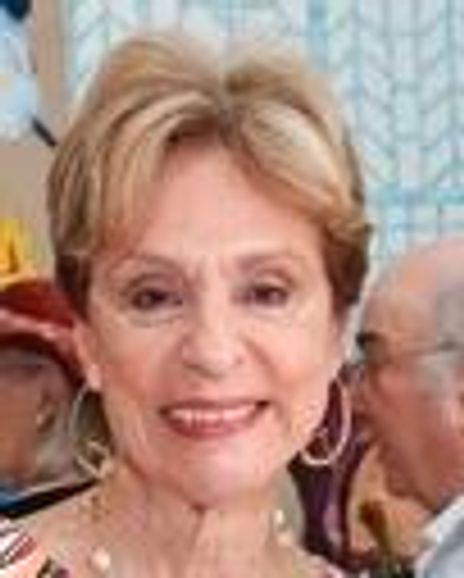 Cynthia Friedman Headshot