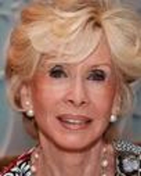 Carole Gabay Headshot