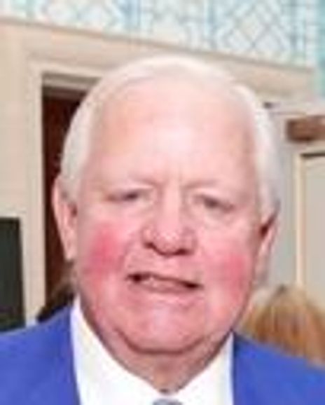 Philip Mengel Headshot