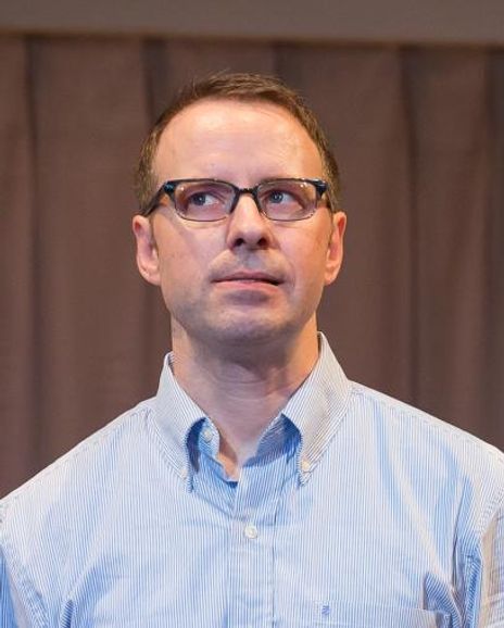 Zack Calhoon Headshot