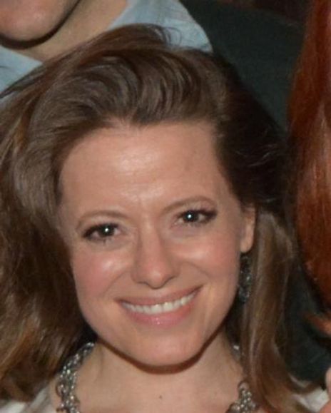 Antoniette DiPietropolo Headshot