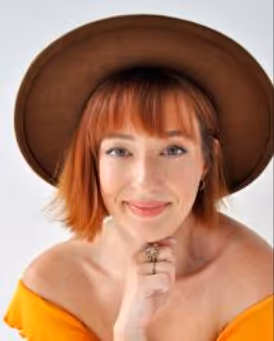 Katie Lombardo Headshot