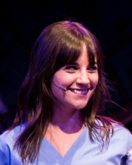 Laura Spears Headshot