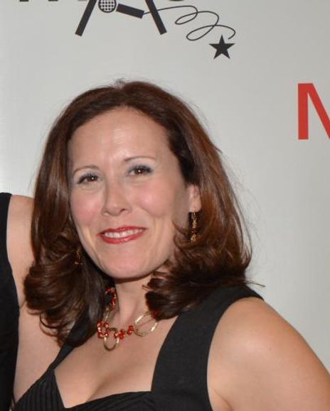 Lisa Yaeger Headshot