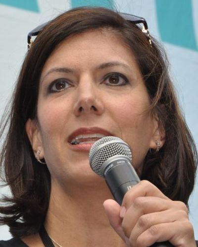 Dena Blizzard Headshot